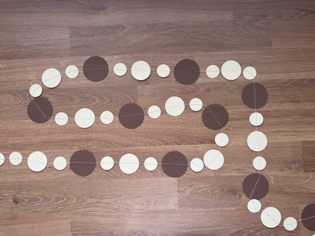 White and Brown Garland